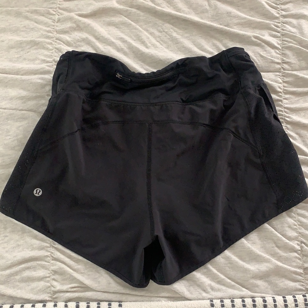 Black size 10 high-waisted Lulu lemon shorts